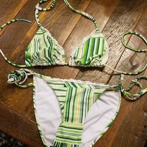 Candie's size Medium String Bikini